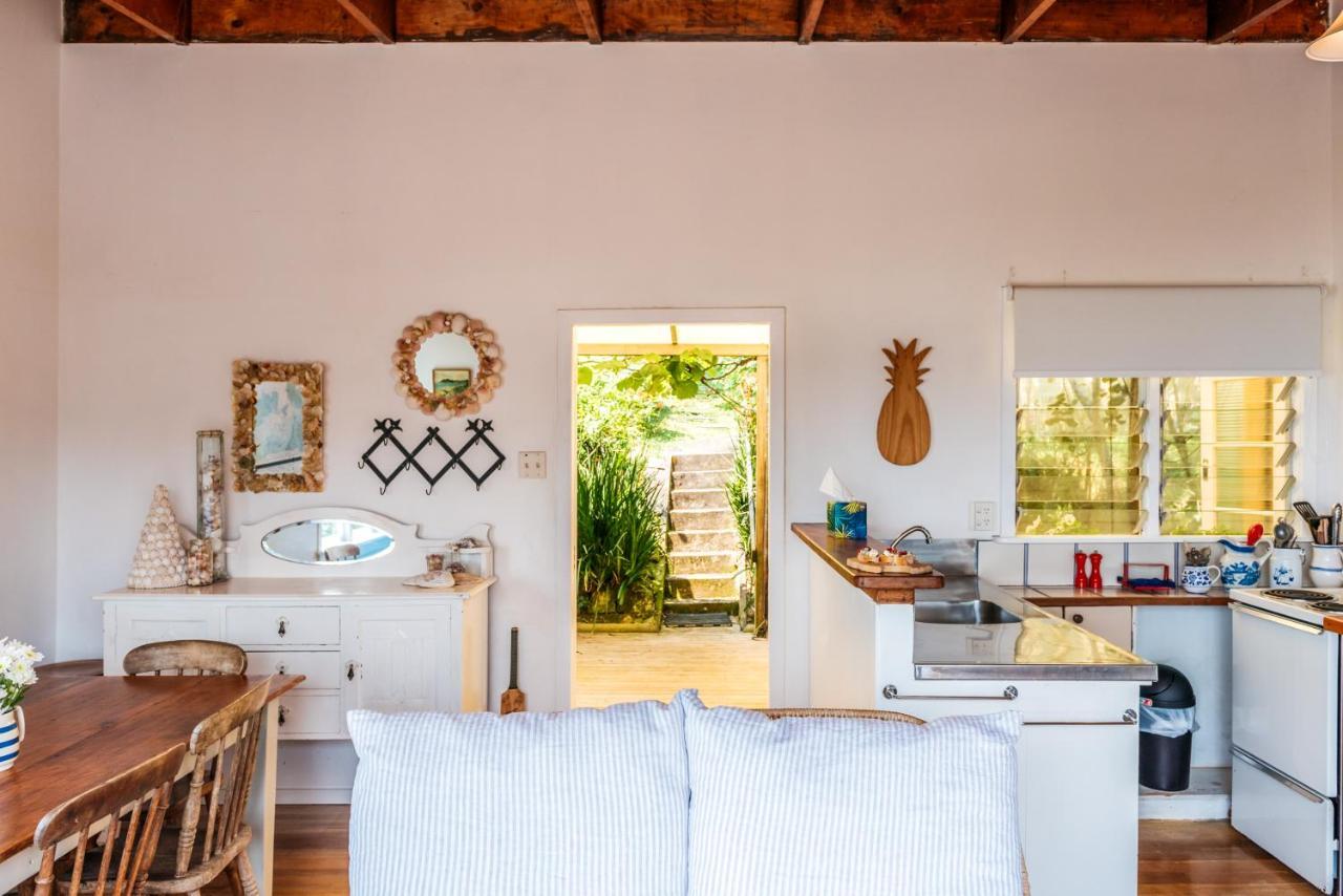 Sunshine Cottage By The Sea - Stay Waiheke Onetangi Экстерьер фото